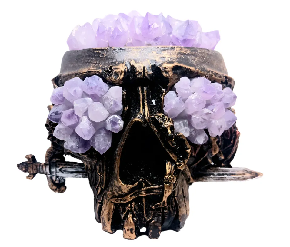 Amethyst Crystal Pirate Skull USB Lamp