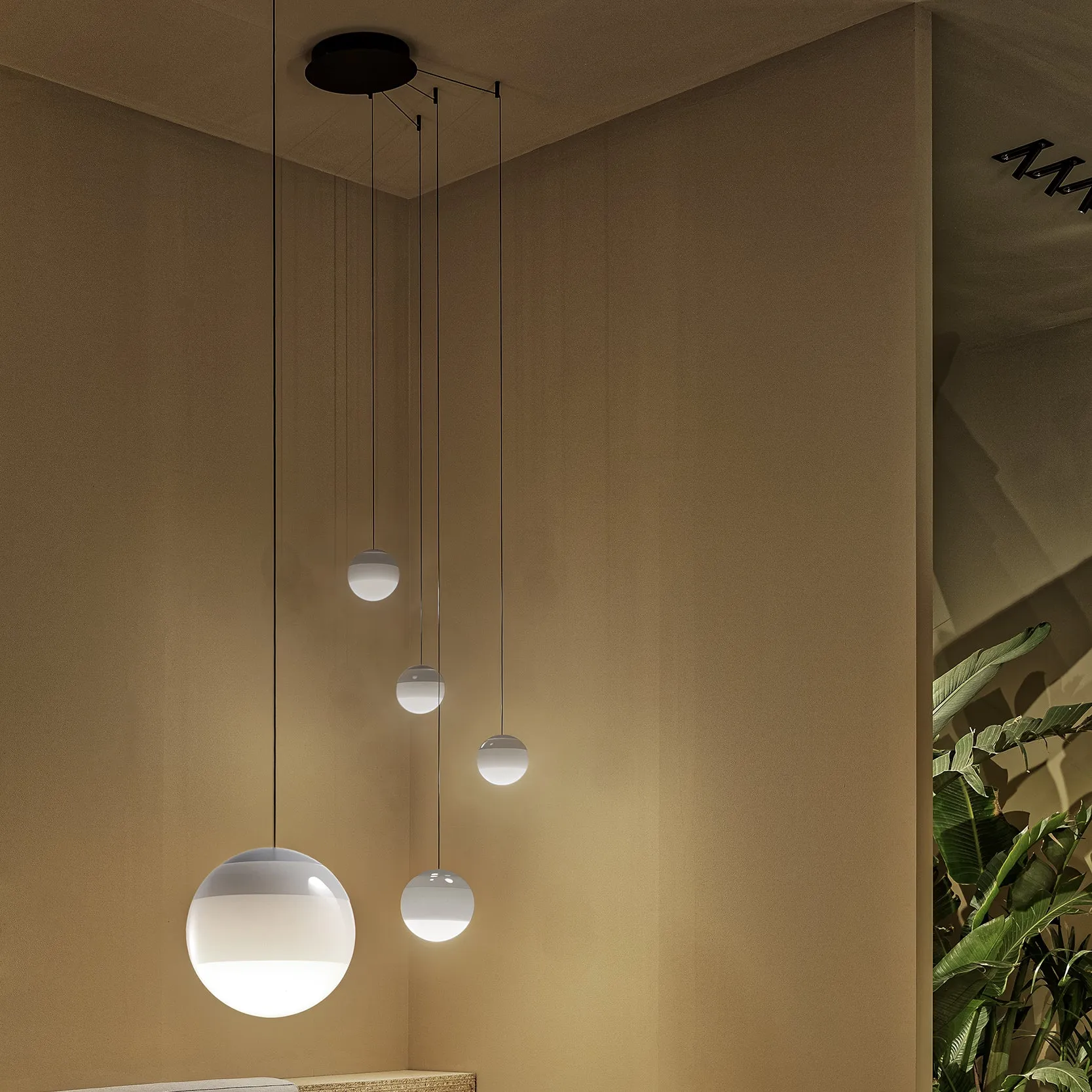 Dipping Light Round Multi-Light Pendant Light