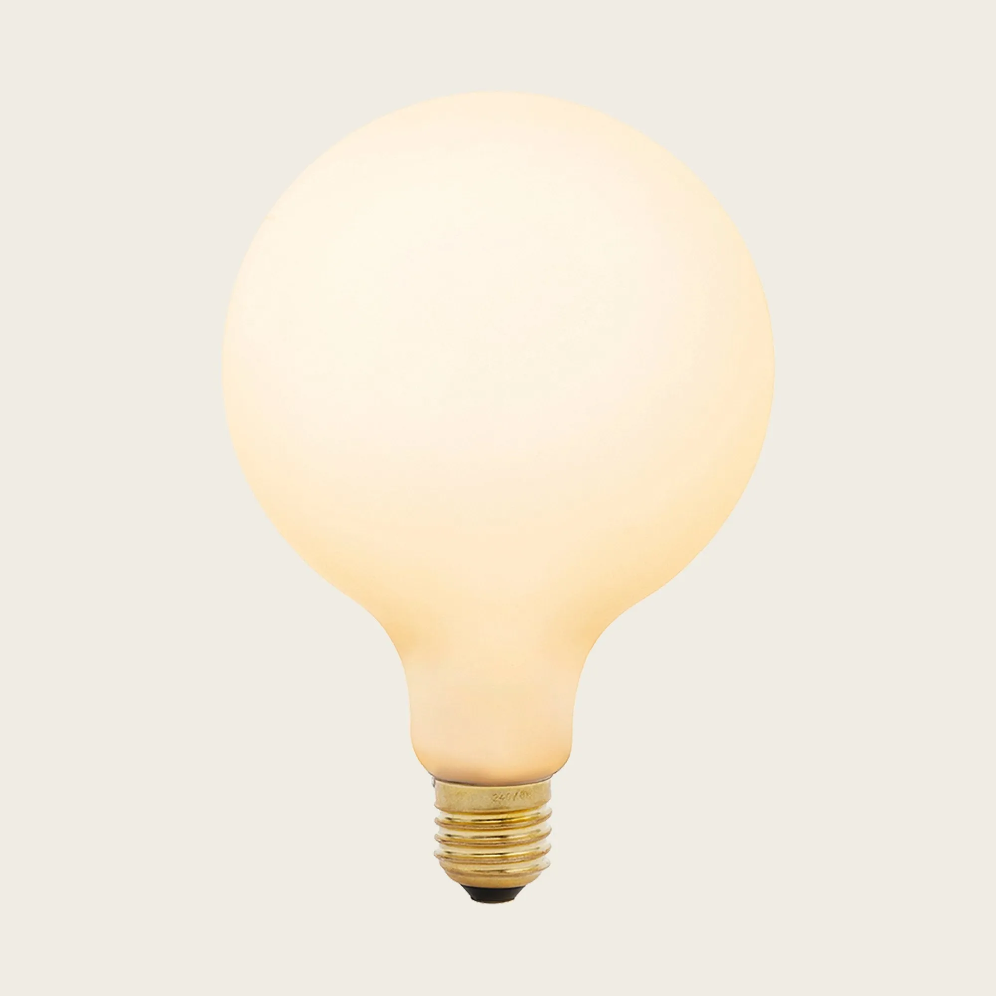 Porcelain III Bulb